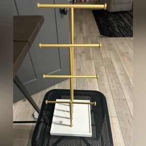 Jewelry stand, from amazon!!